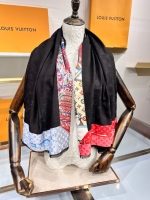 Louis Vuitton·羊絨真絲印花圍巾Size:130*130cm