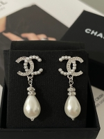 Chanel·銀色珍珠水滴珍珠耳環