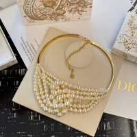 Dior·D-Bow 項鏈自帶高級感